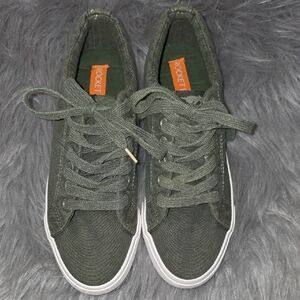 Rocket Dog Green Canvas Sneakers